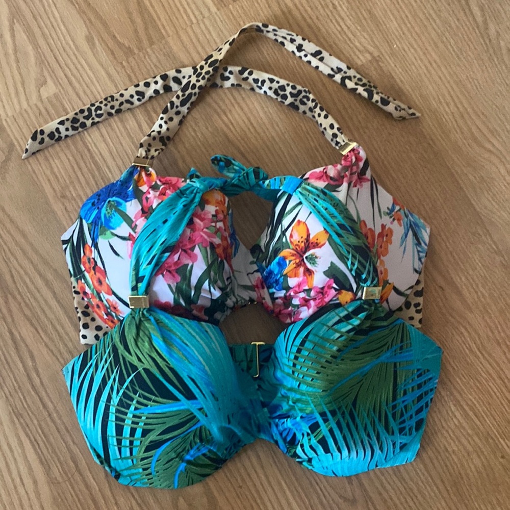 Victoria’s Secret tropical bikini top